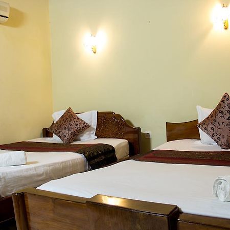 פנום פן Royal Guest House מראה חיצוני תמונה