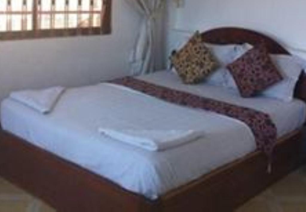 פנום פן Royal Guest House מראה חיצוני תמונה