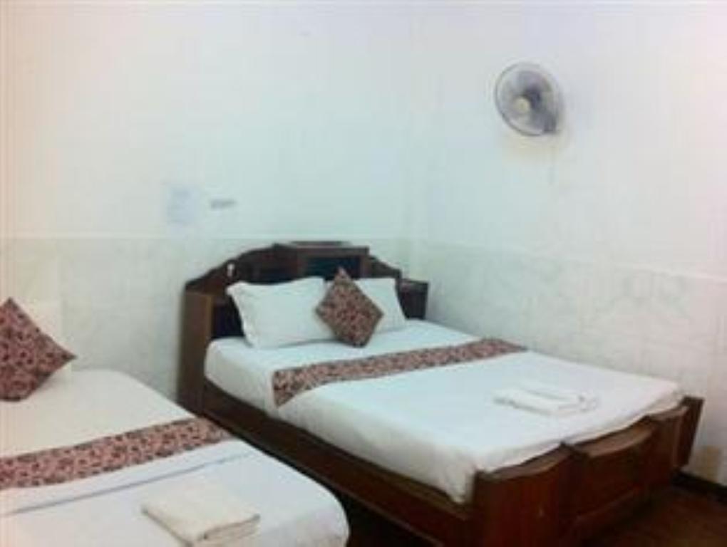 פנום פן Royal Guest House חדר תמונה