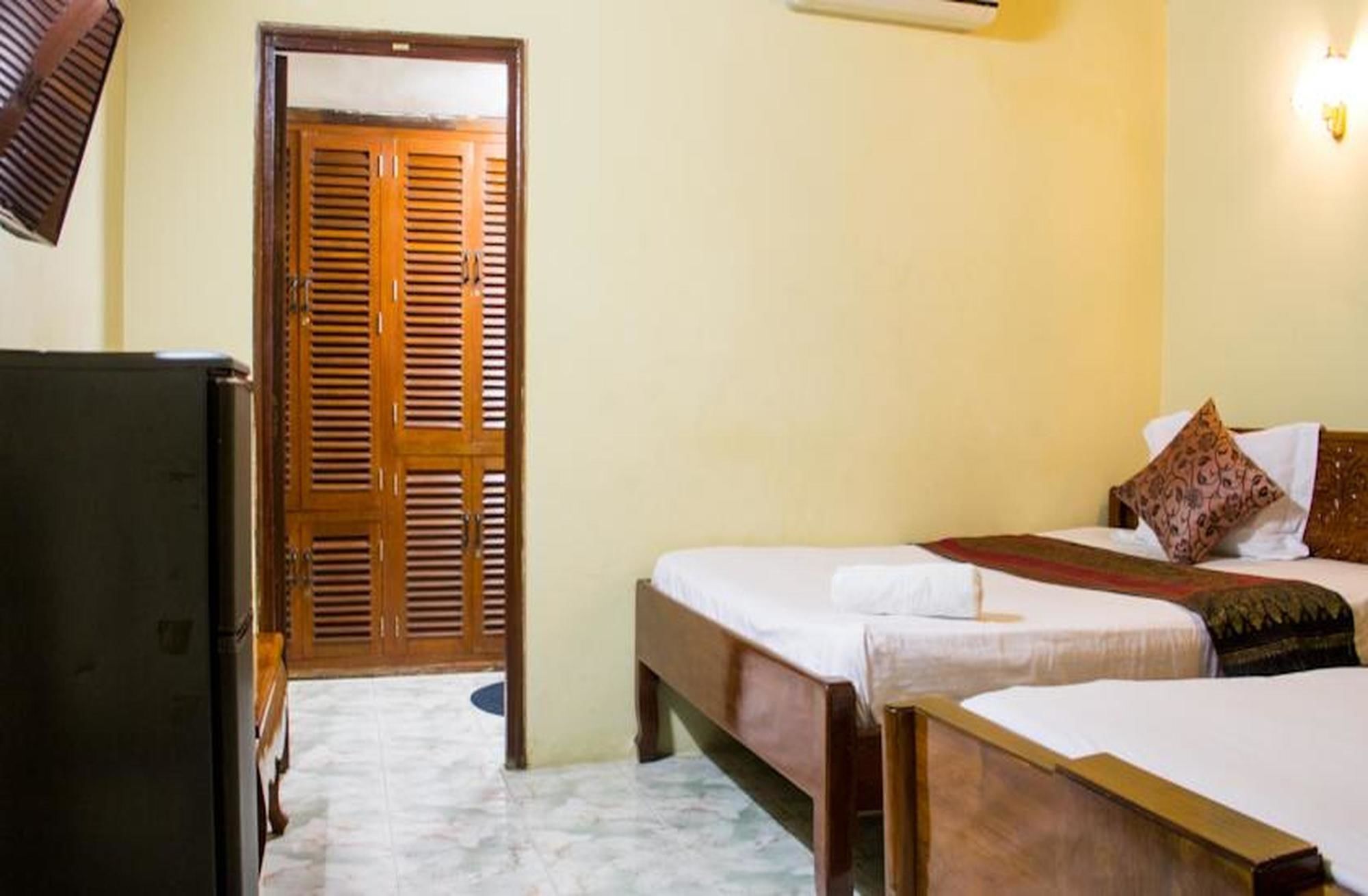 פנום פן Royal Guest House מראה חיצוני תמונה