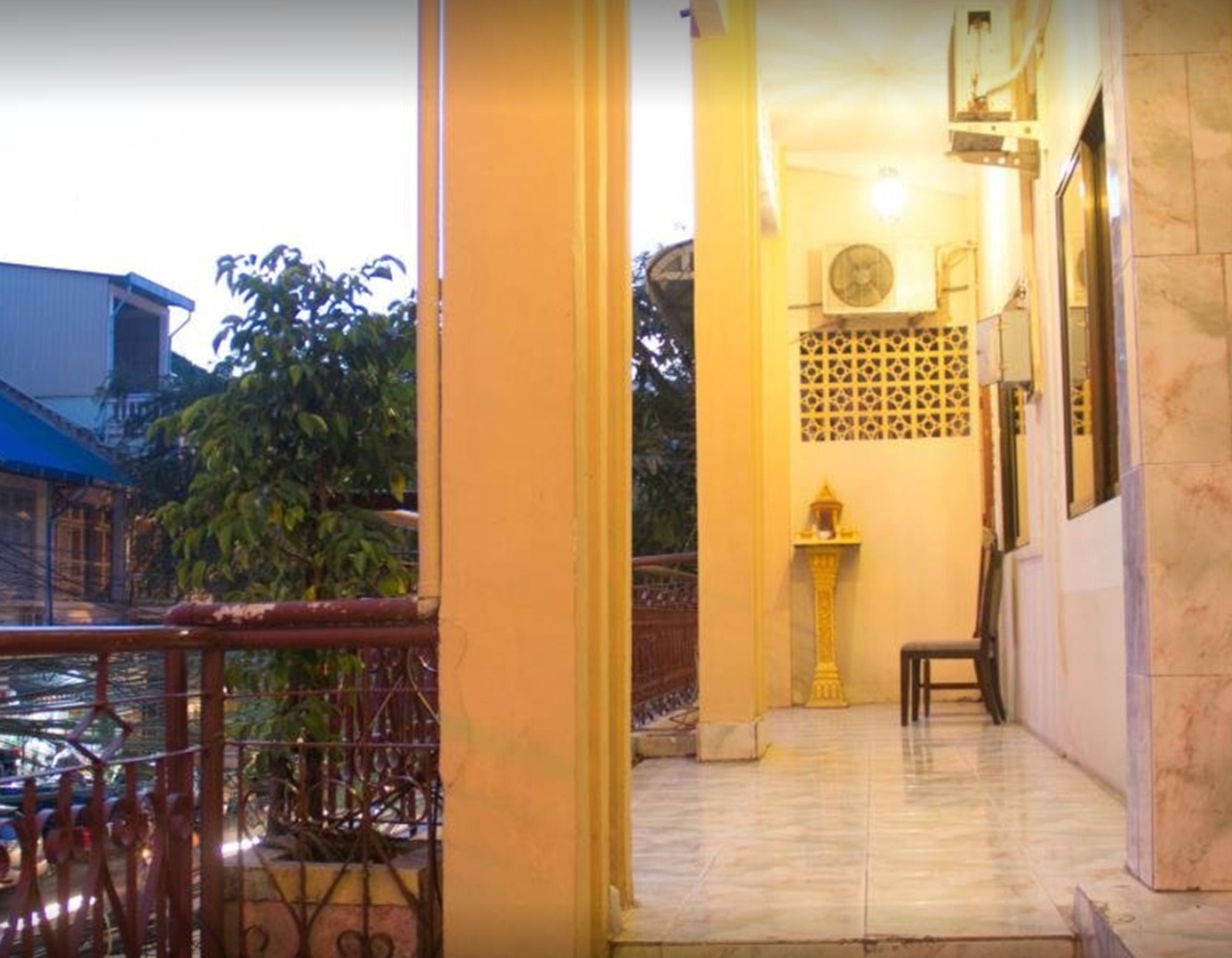 פנום פן Royal Guest House מראה חיצוני תמונה